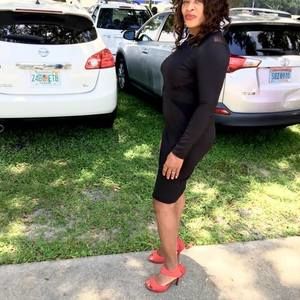 Meet your Posher, Rose andre